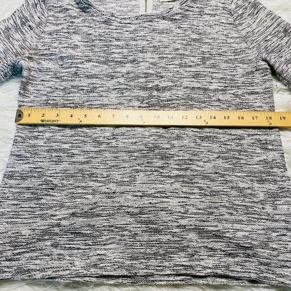 Per Se Sport Women's Top Black and White Nubby Textured Knit Size Large - Picture 8 of 8